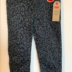 Levis pull on jeggings